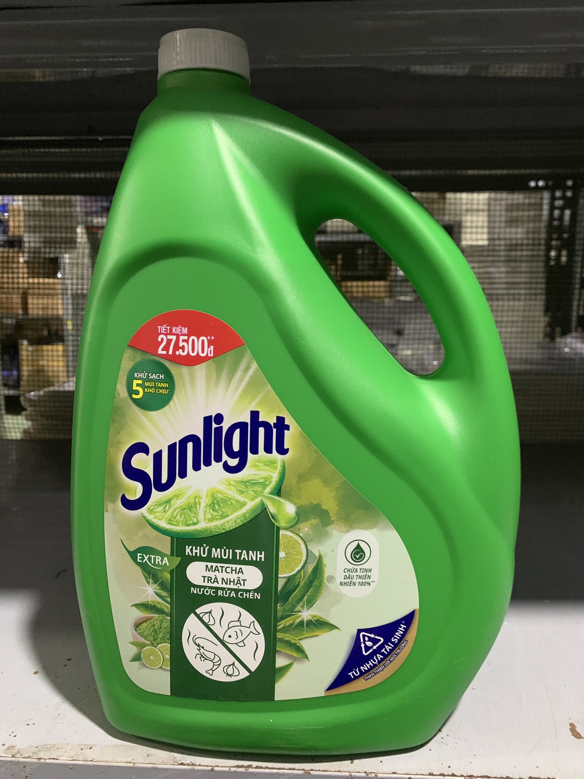 Nước rửa chén Sunlight can 3,6kg - trà xanh
