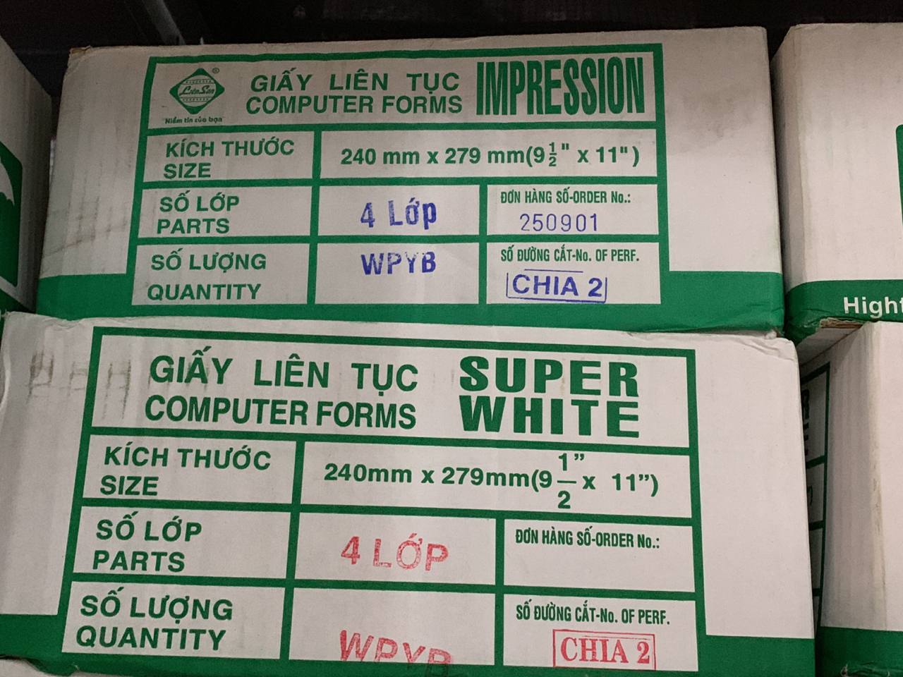 Giấy liên tục 4 liên 240x279mm - chia 2
